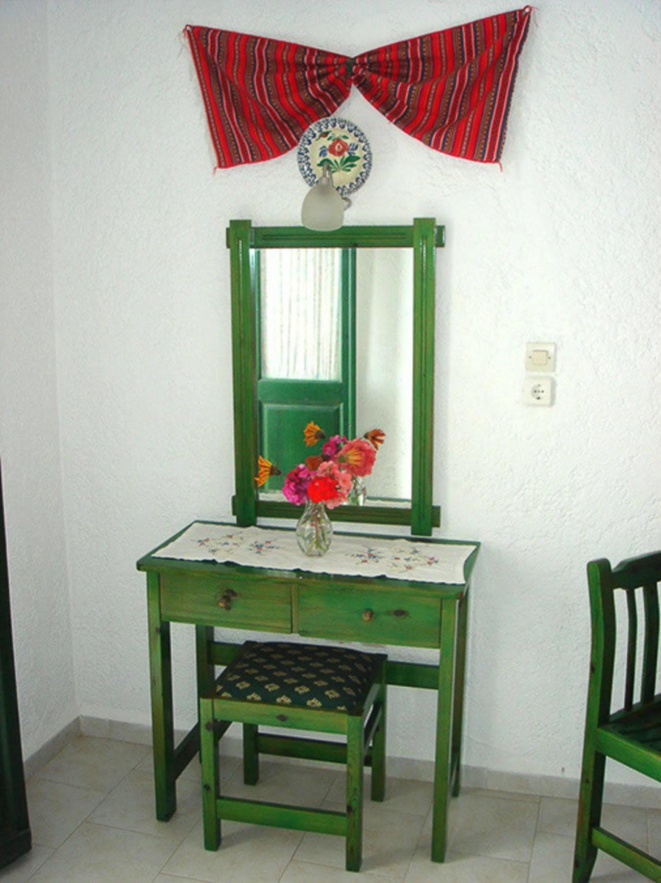 Finiki View Hotel Apartments Bagian luar foto